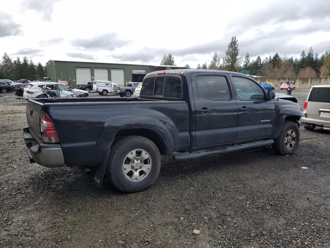 2014 Toyota Tacoma - Image 3