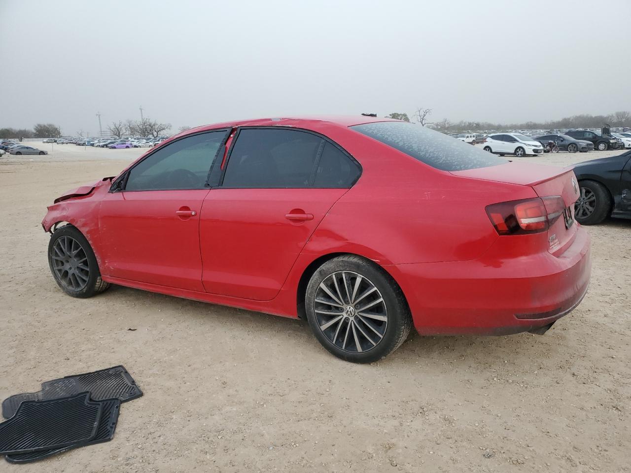 2016 Volkswagen Jetta - Image 2