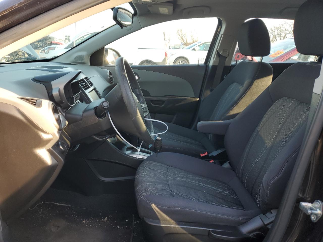2015 Chevrolet Sonic - Image 7