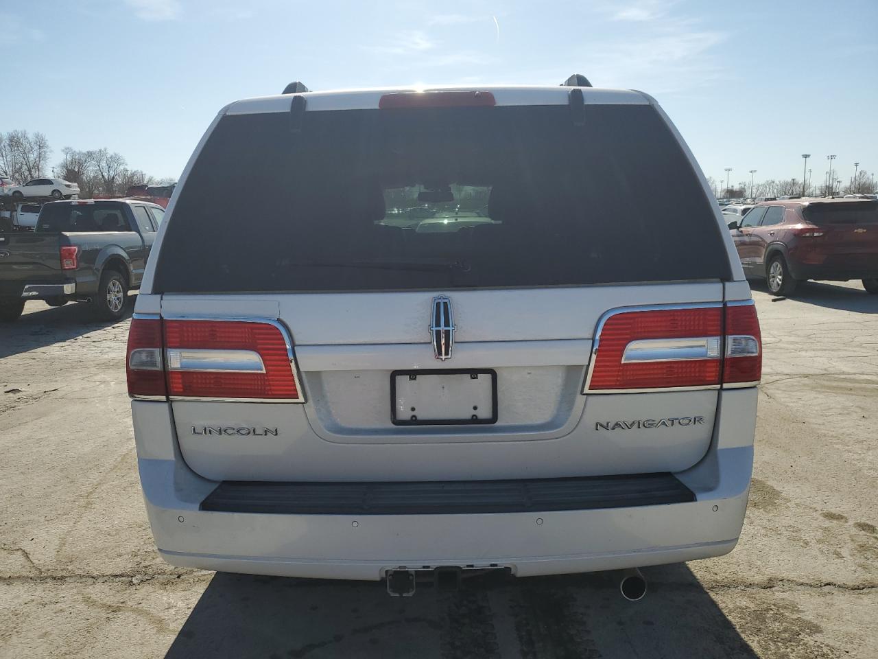 2010 Lincoln Navigator - Image 6