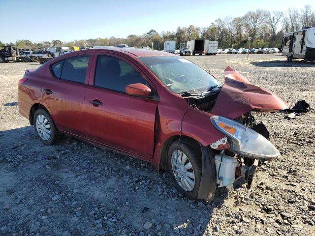  NISSAN VERSA 2018 Czerwony