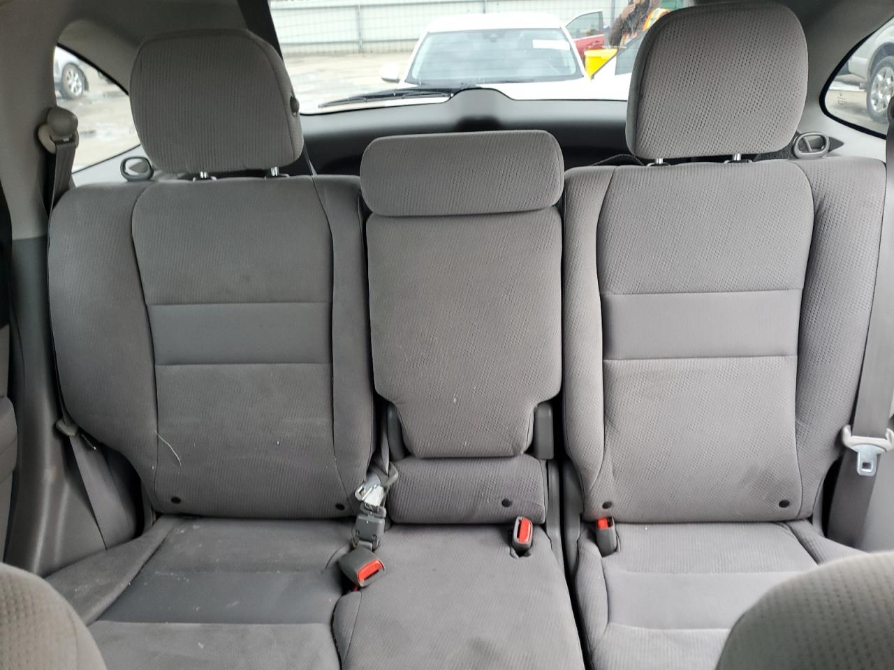 2010 Honda CR-V - Image 10