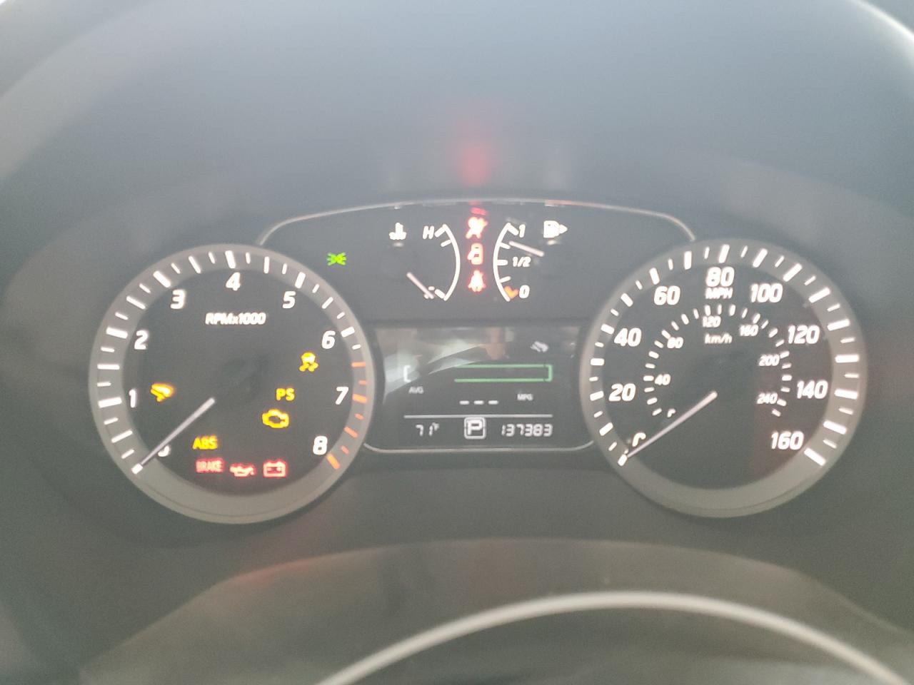 2015 Nissan Sentra - Image 9