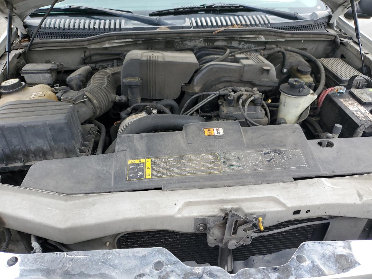 2003 Ford Explorer - Image 12