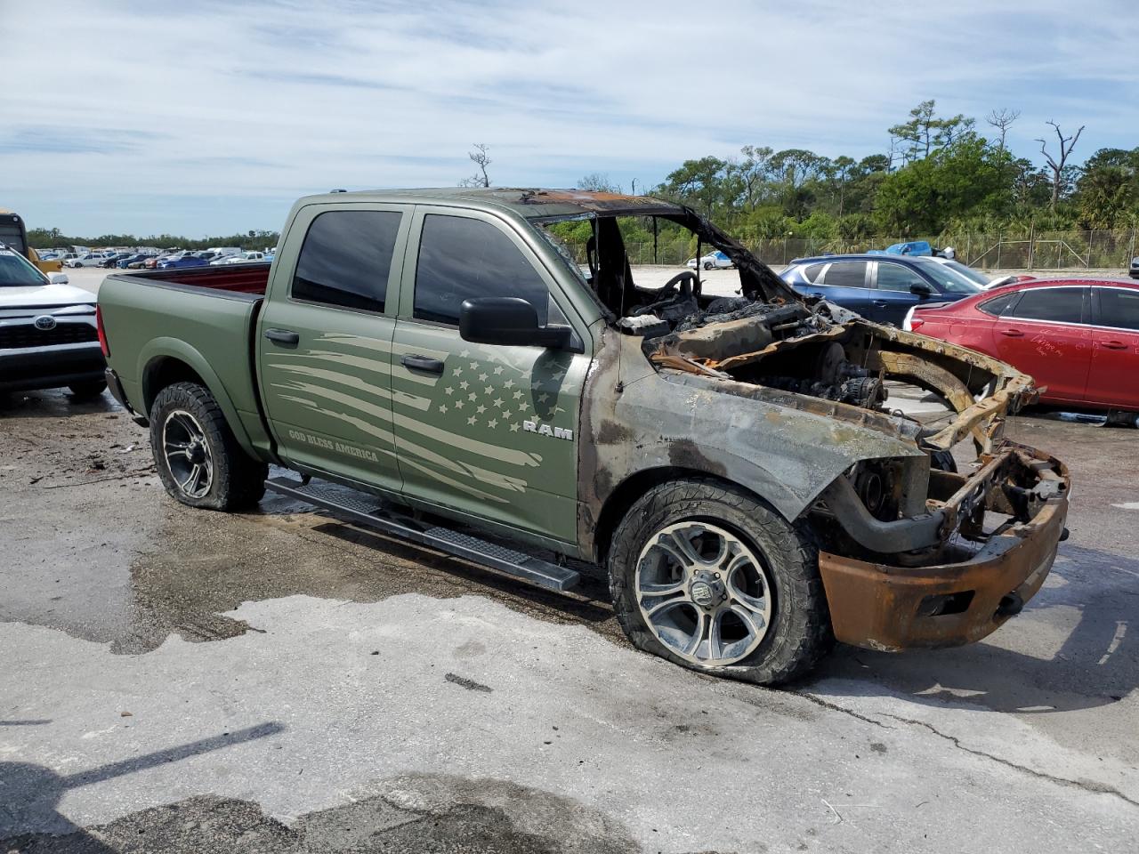 2010 Dodge RAM - Image 4