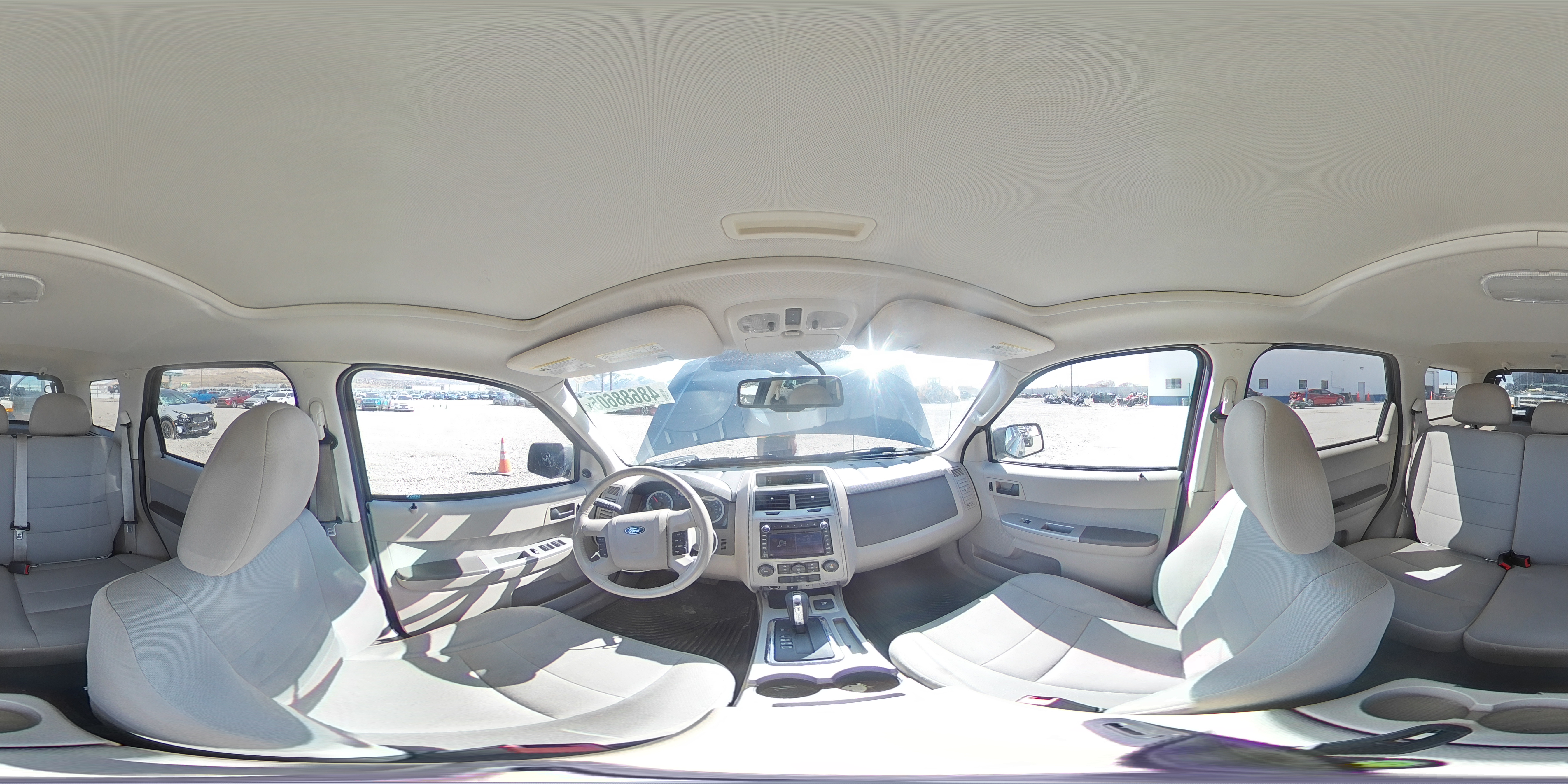 2010 Ford Escape - Image 13