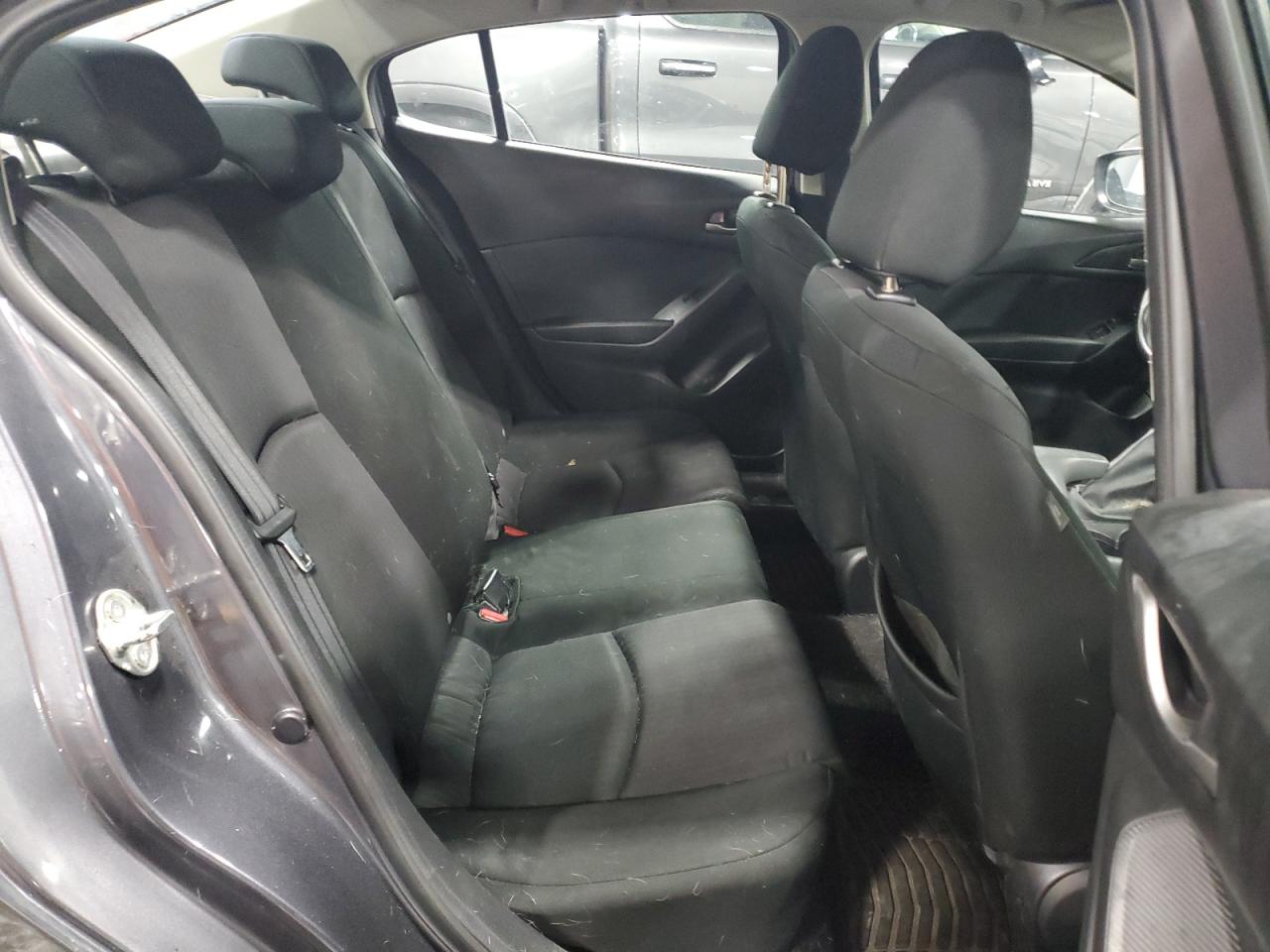 2014 Mazda 3 - Image 11