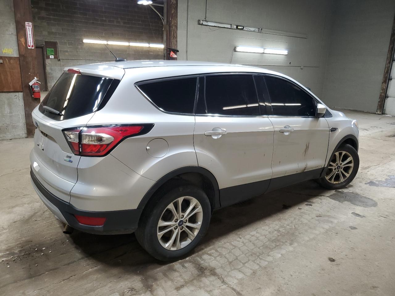 2017 Ford Escape - Image 3