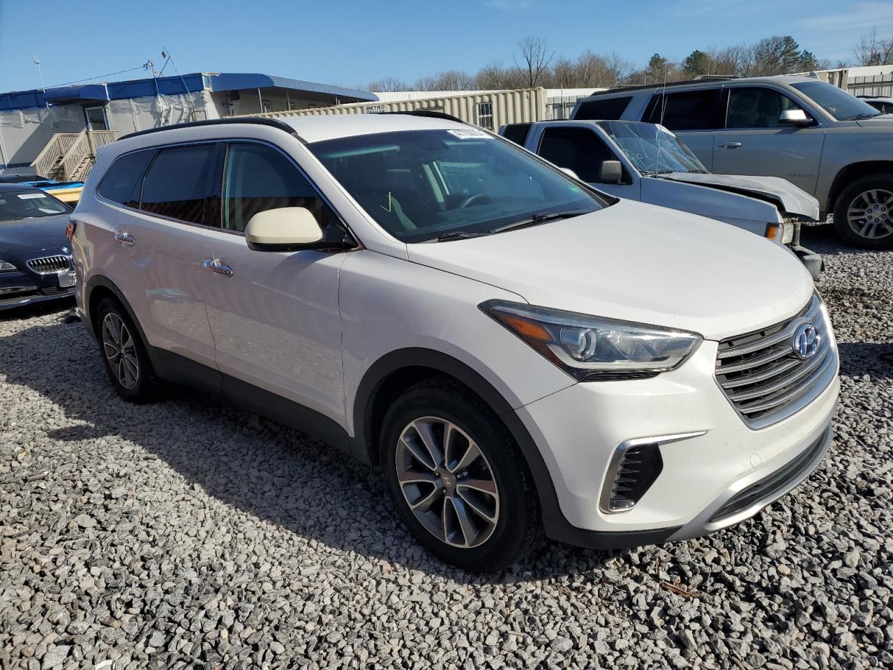 2017 Hyundai Santa Fe - Image 4