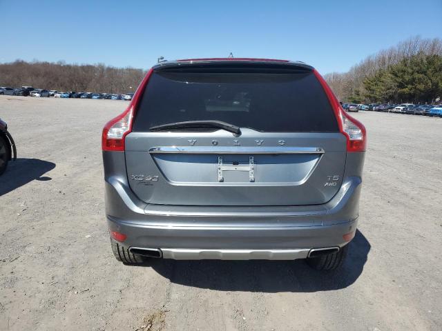  VOLVO XC60 2017 Srebrny