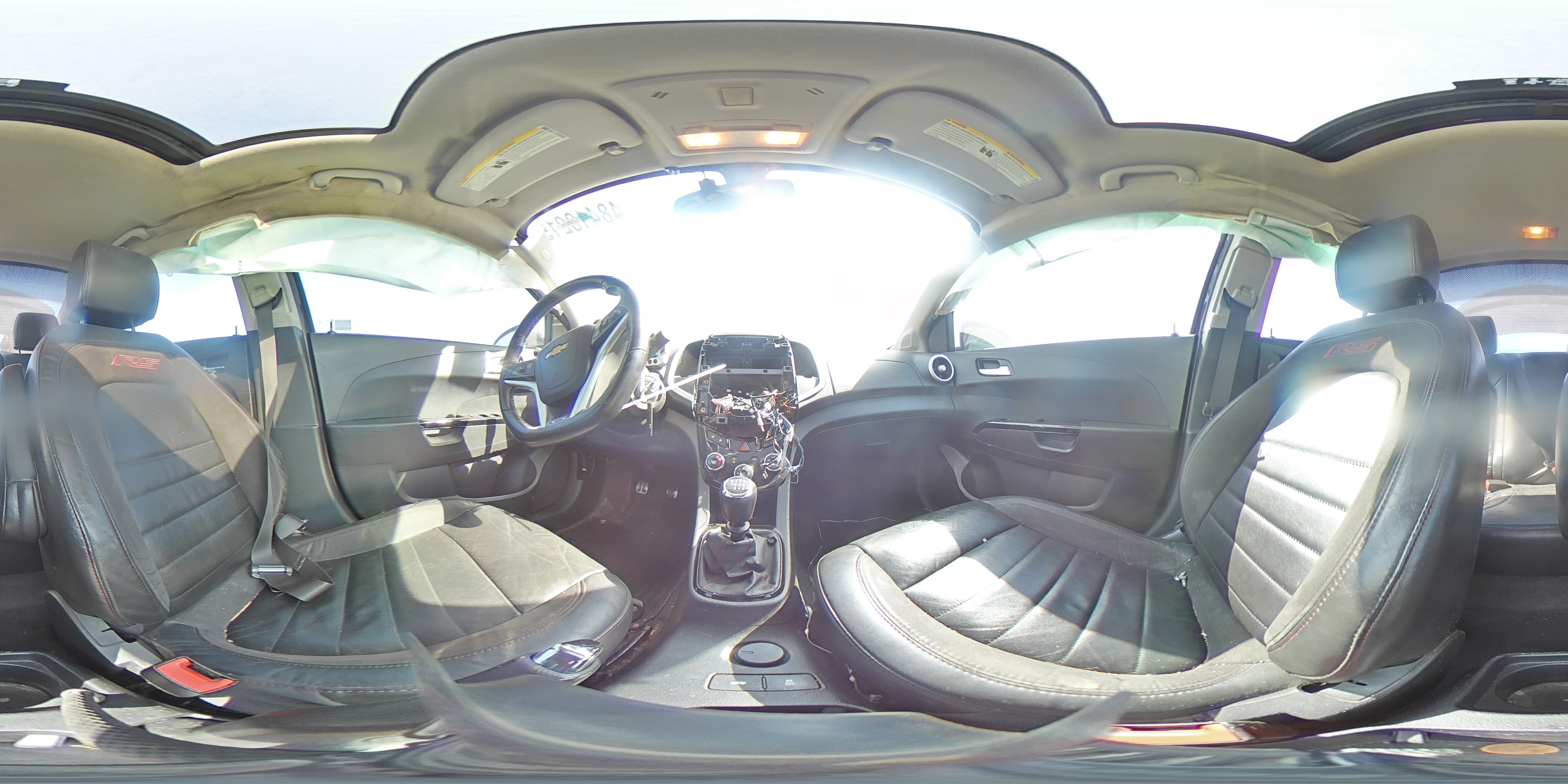 2015 Chevrolet Sonic - Image 13