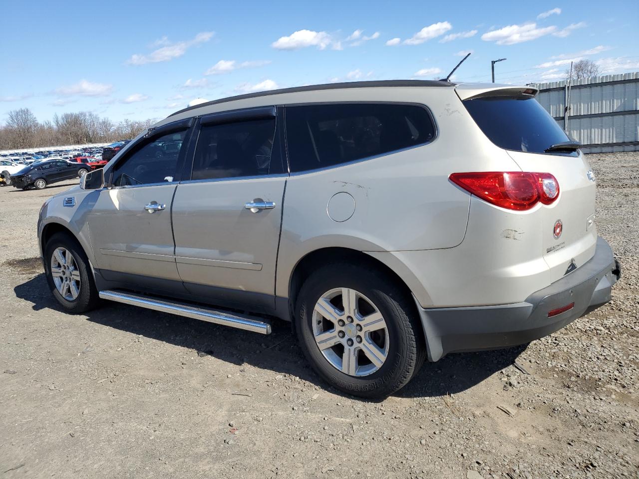 2011 Chevrolet Traverse - Image 2