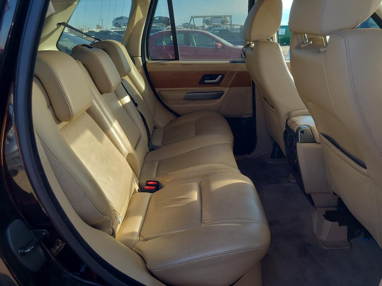 2006 Land Rover Range Rover - Image 11