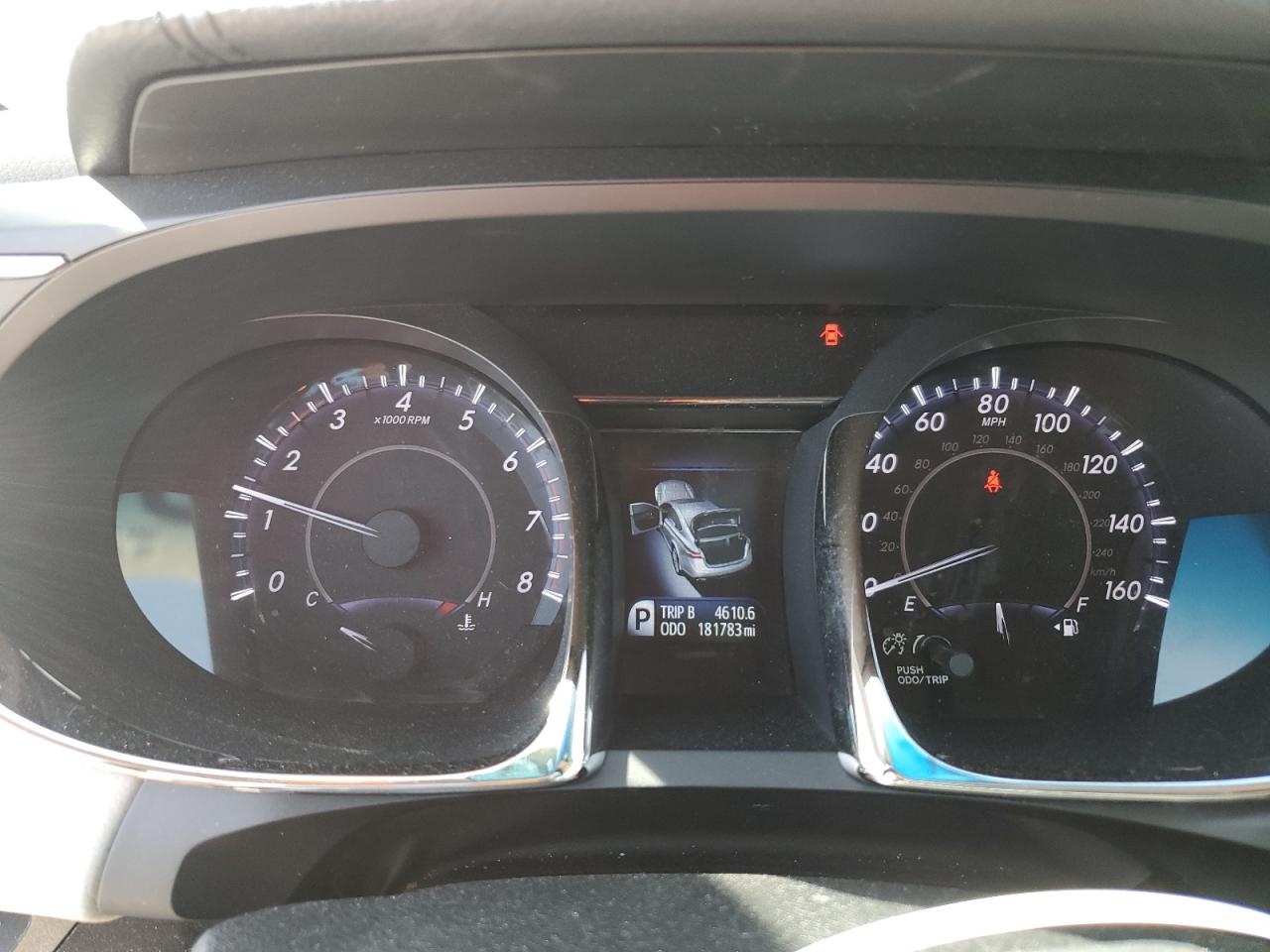 2014 Toyota Avalon - Image 9