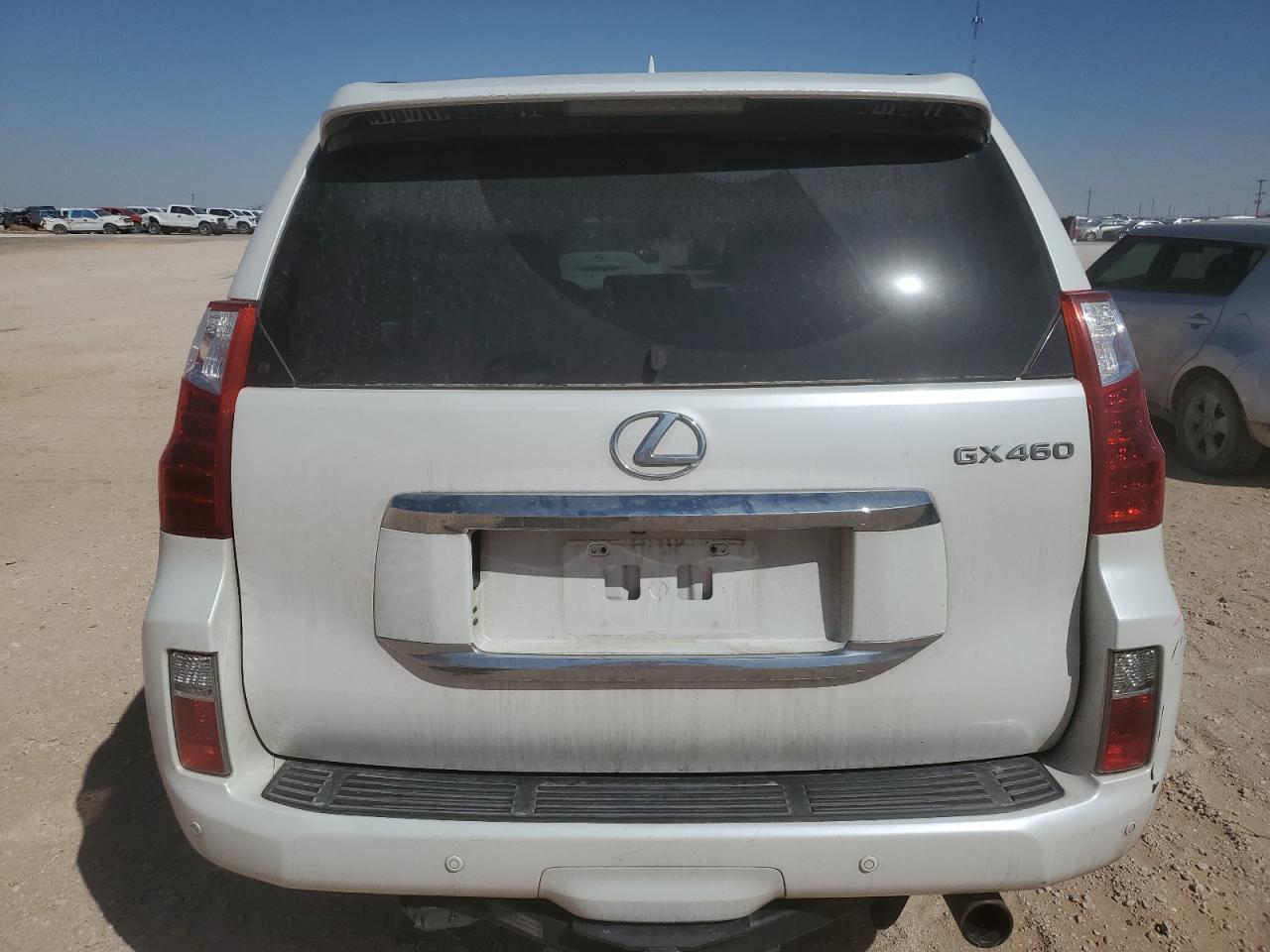 2011 Lexus GX - Image 6