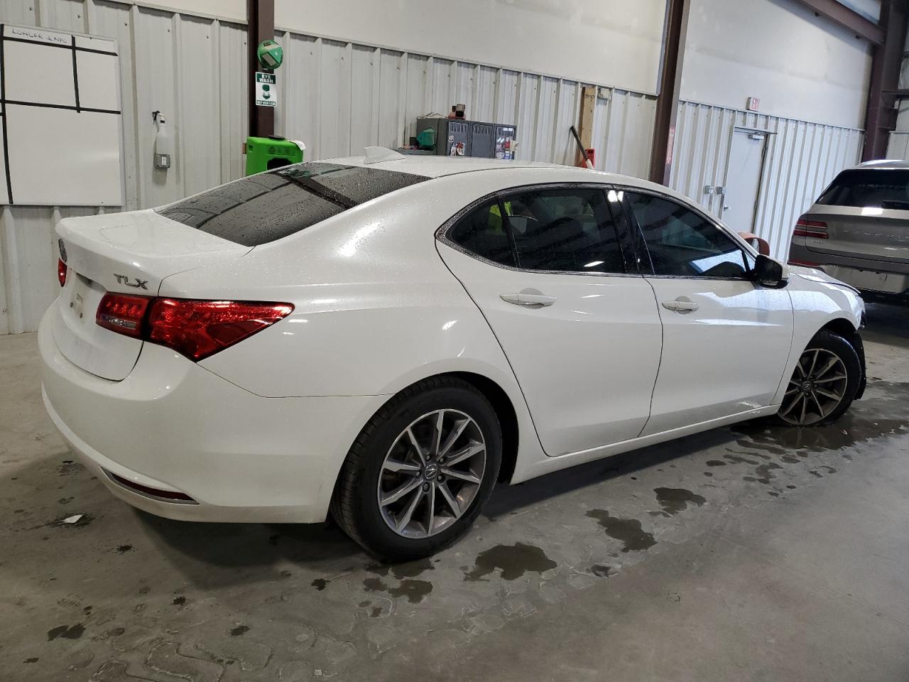 2019 Acura TLX - Image 3