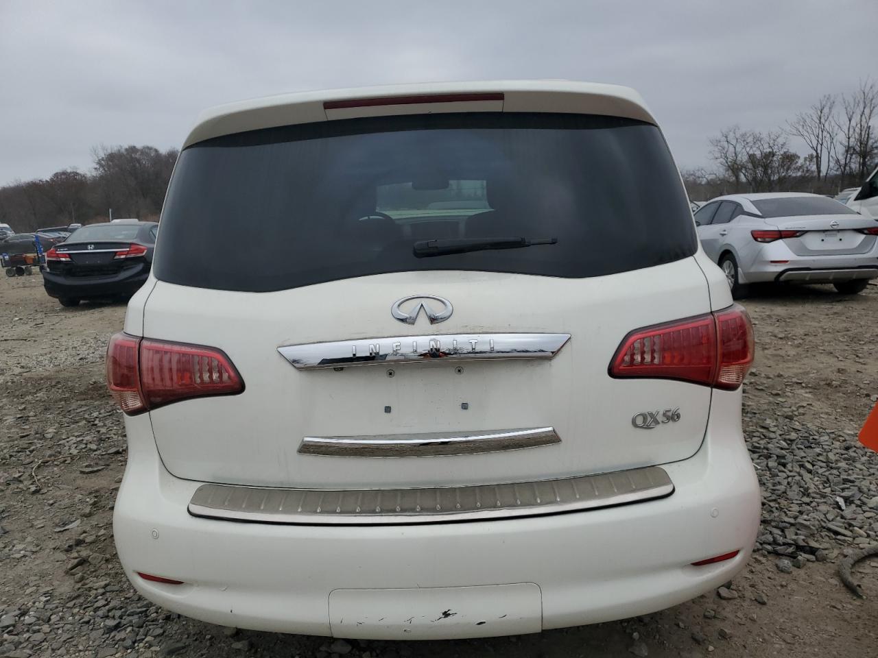 2012 Infiniti QX56 - Image 6