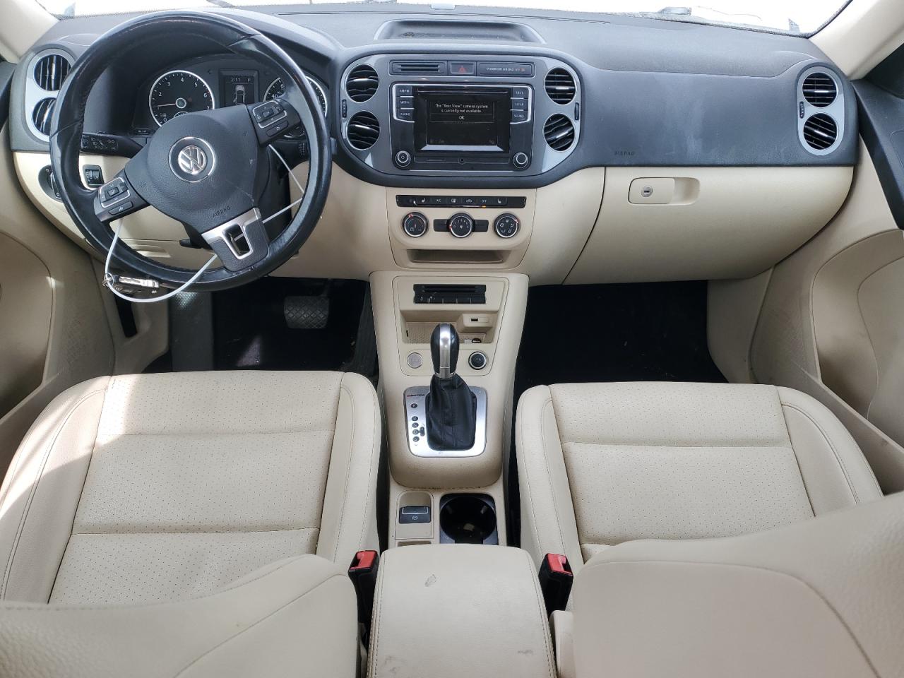 2016 Volkswagen Tiguan - Image 8