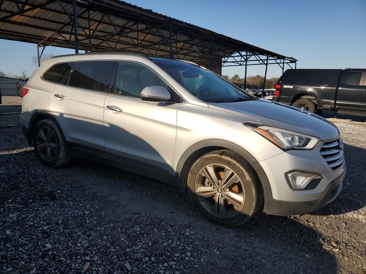 2015 Hyundai Santa Fe - Image 4