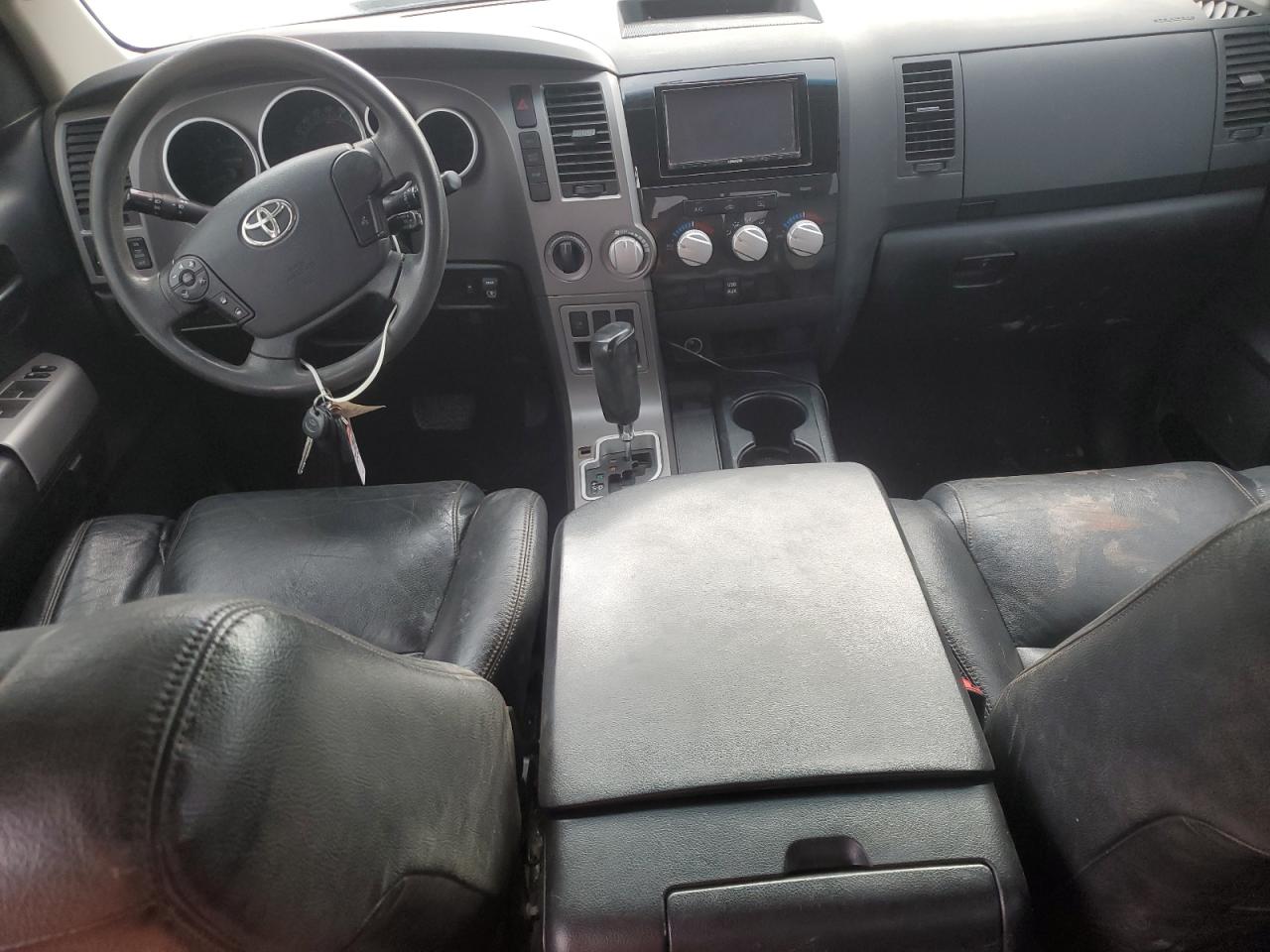 2010 Toyota Tundra - Image 8