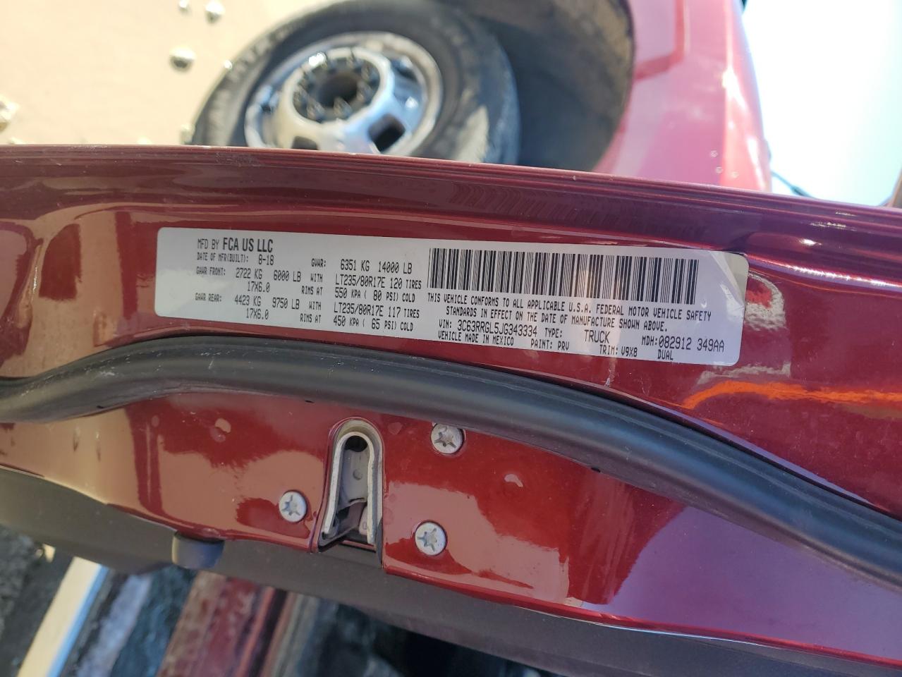 2018 RAM 3500 - Image 14