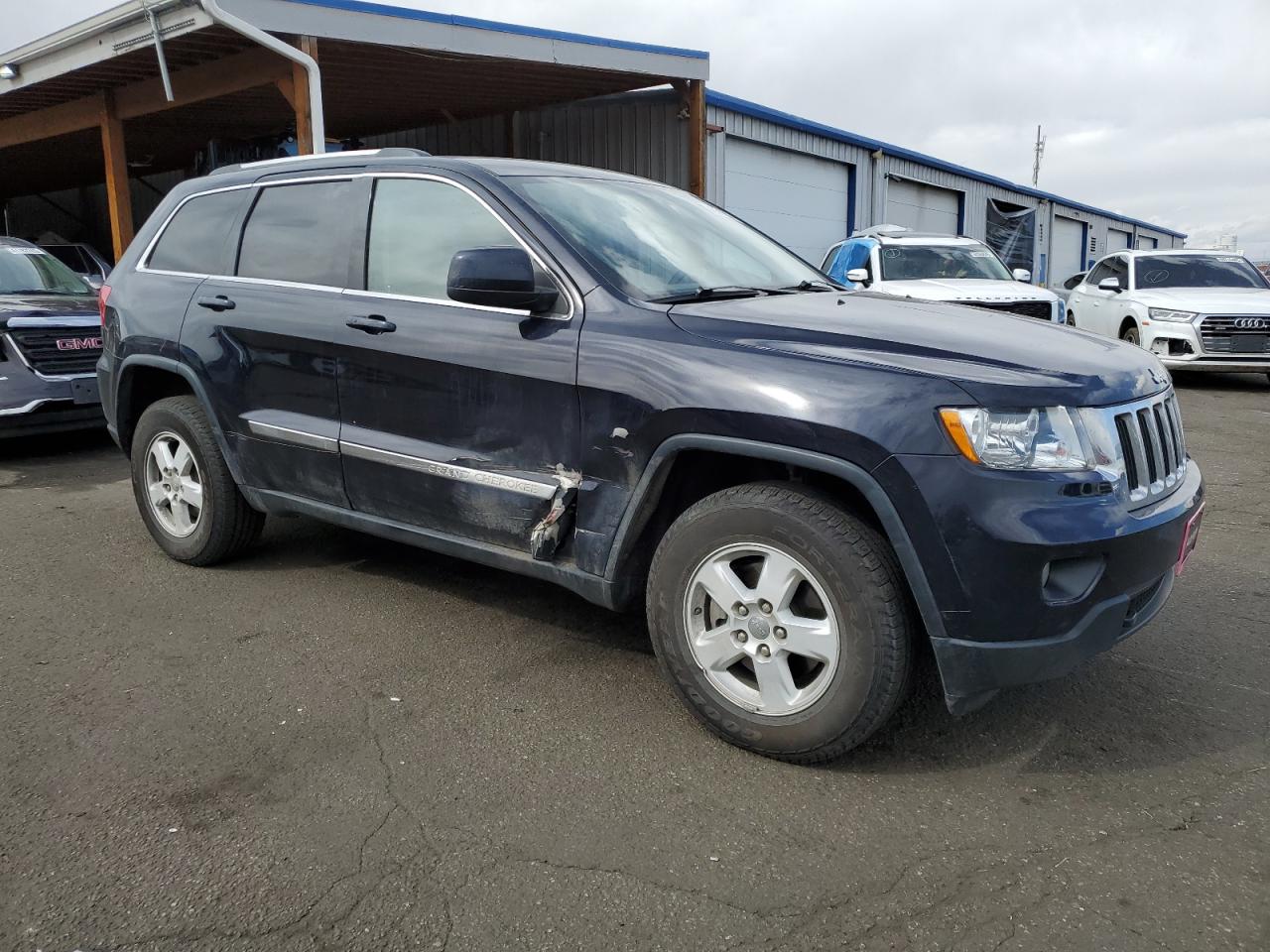2011 Jeep Grand Cherokee - Image 4