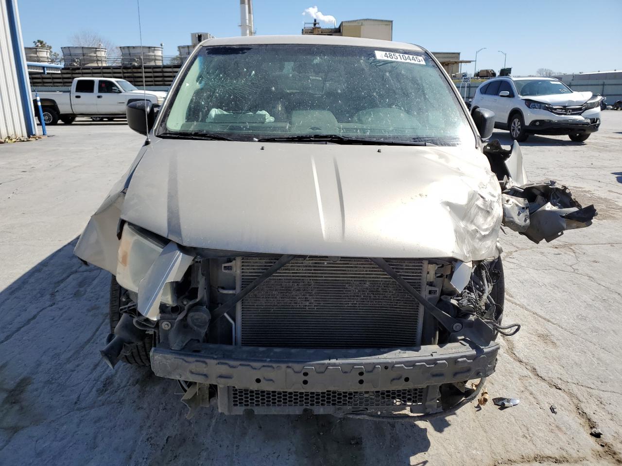 2009 Dodge Caravan - Image 5
