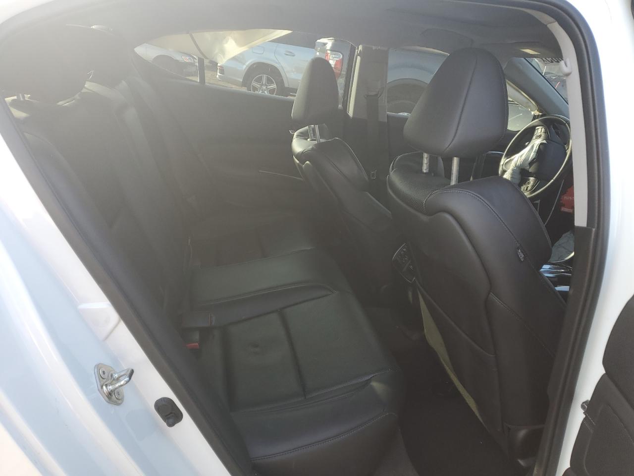 2015 Acura TLX - Image 10