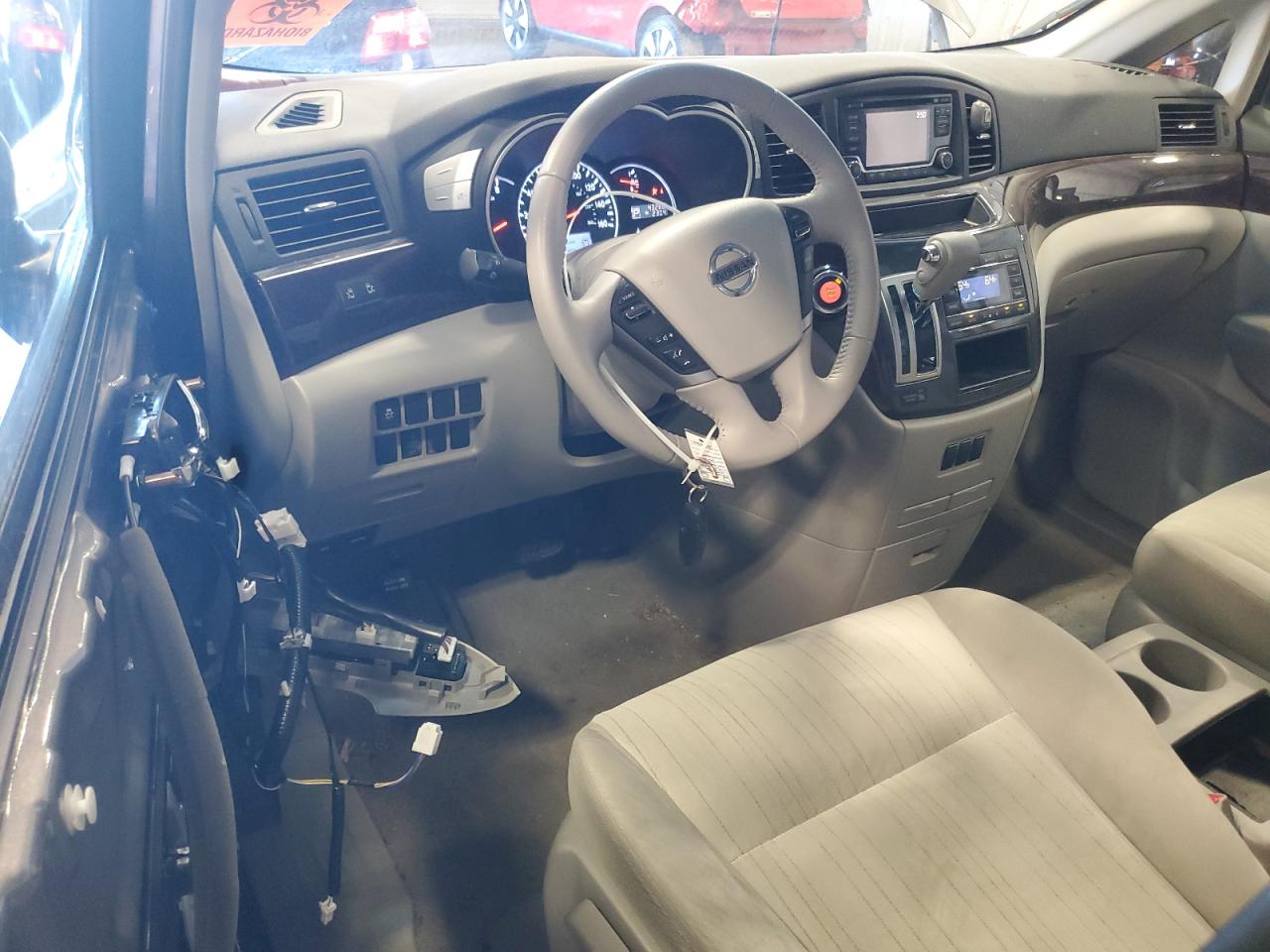 2015 Nissan Quest - Image 8