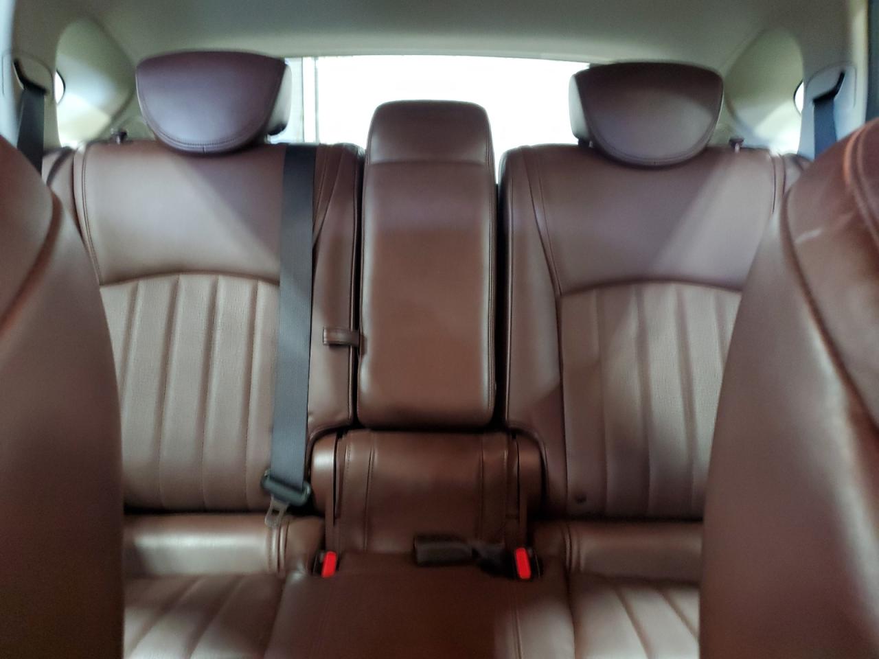 2017 Infiniti QX50 - Image 10