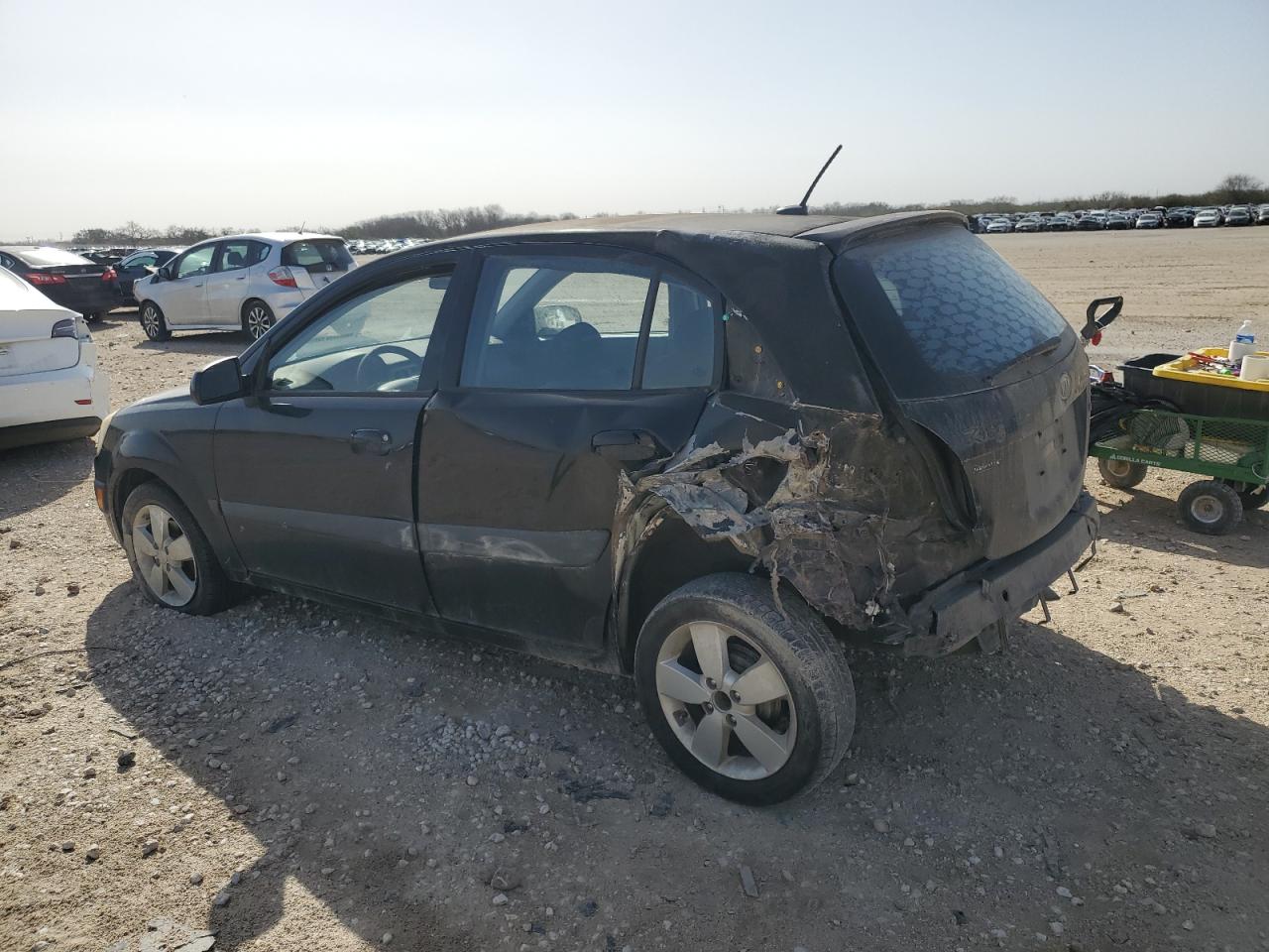 2009 Kia Rio - Image 2