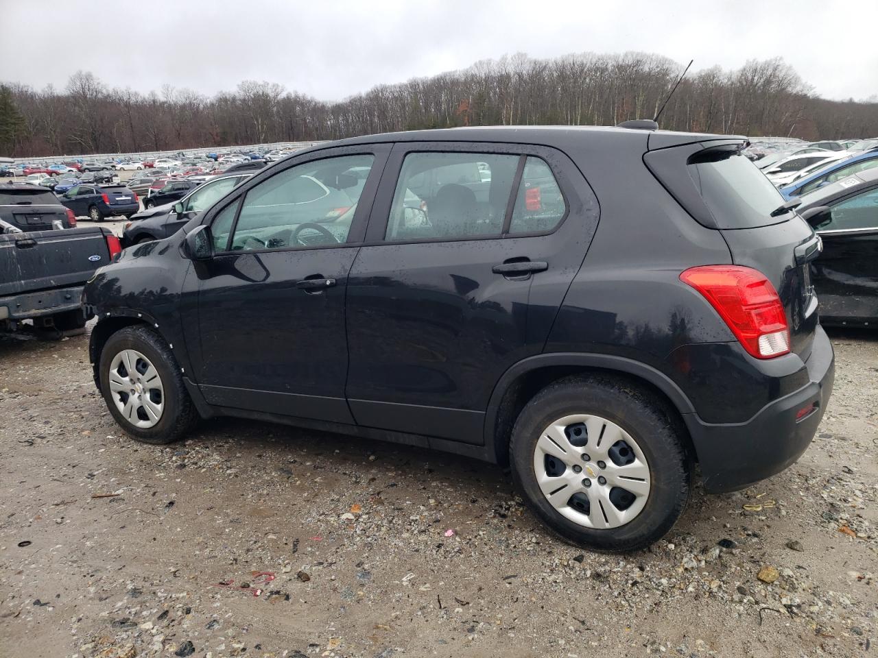 2015 Chevrolet Trax - Image 2