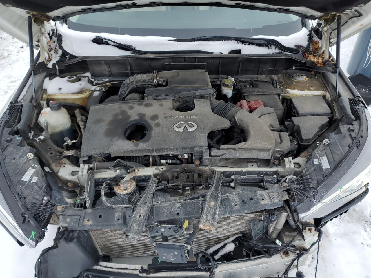 2019 Infiniti QX50 - Image 12