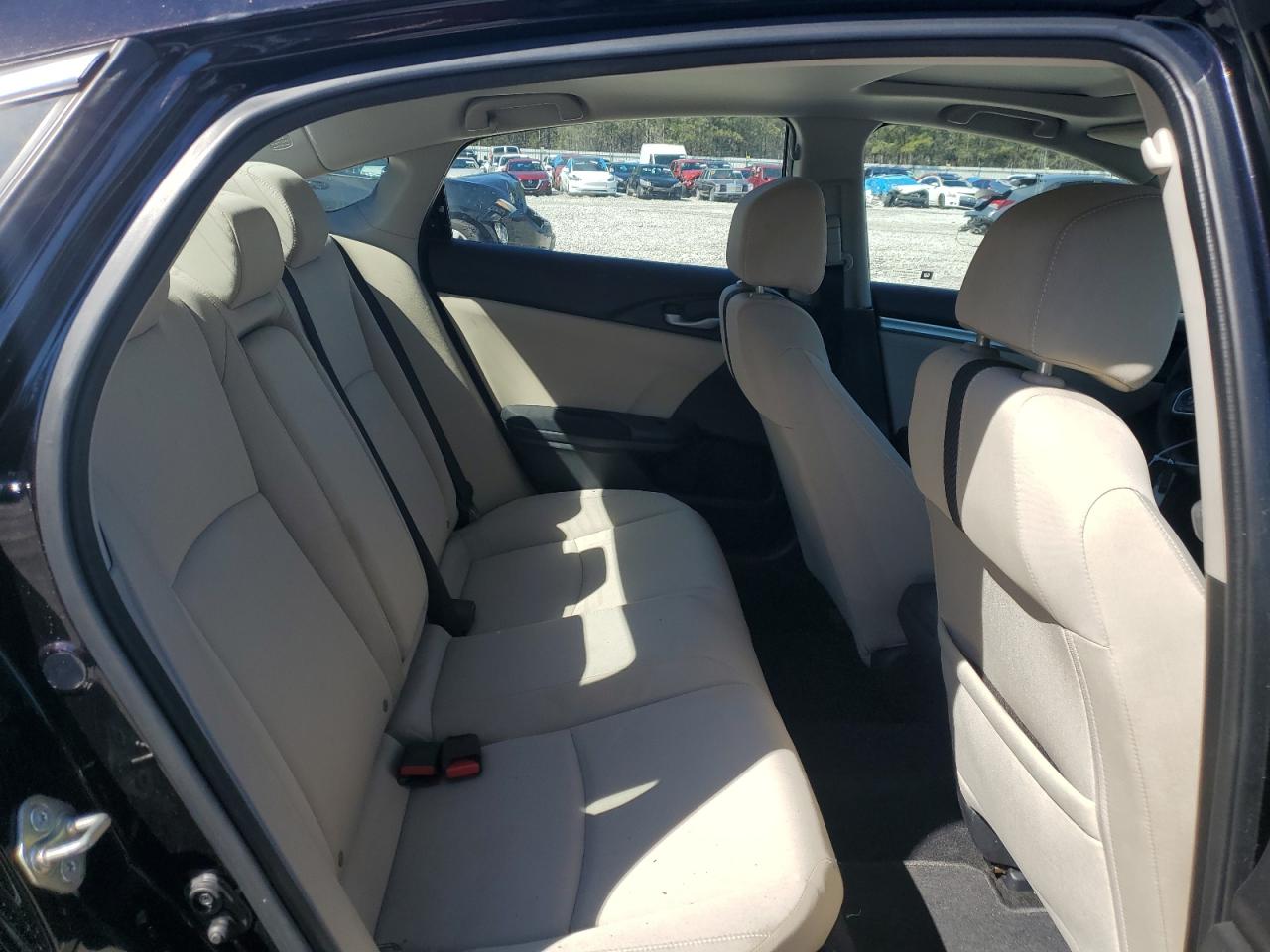 2016 Honda Civic - Image 10