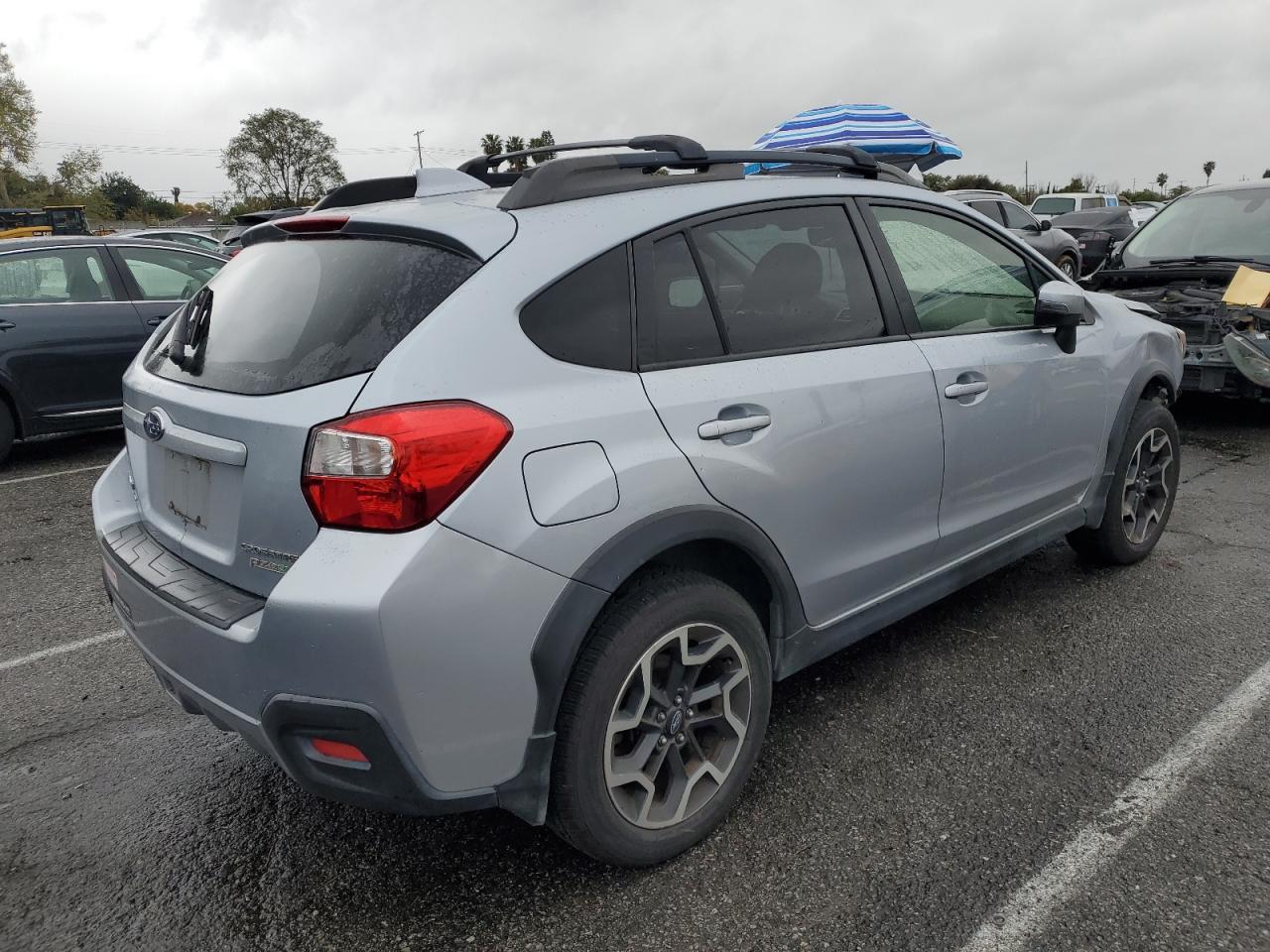 2017 Subaru XV - Image 3