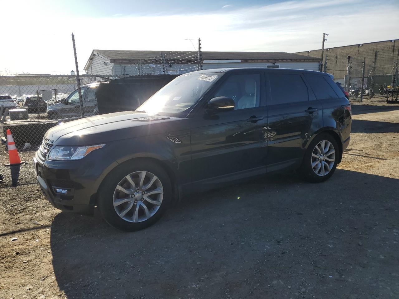 2016 Land Rover Range Rover - Image 1