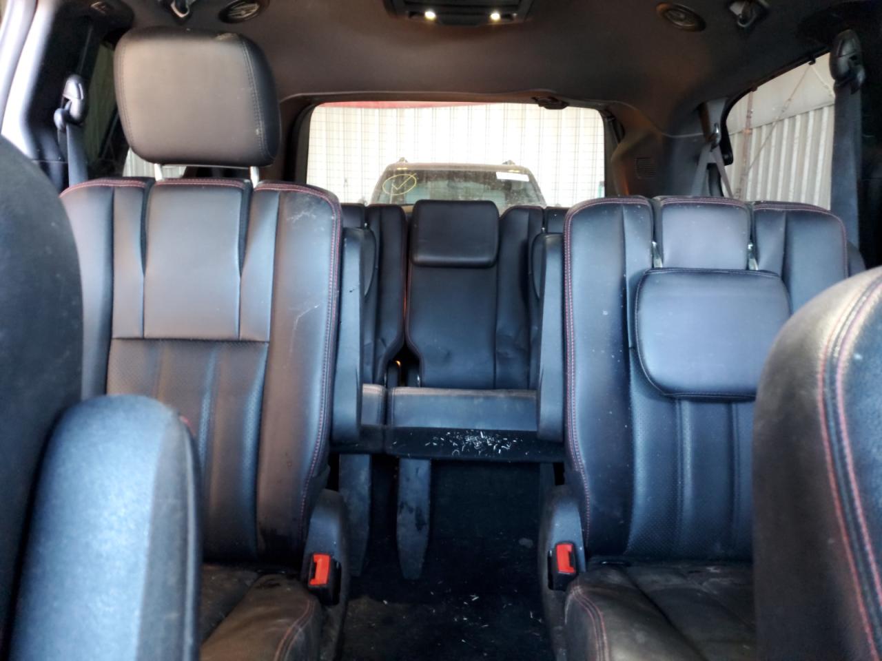 2014 Dodge Caravan - Image 10