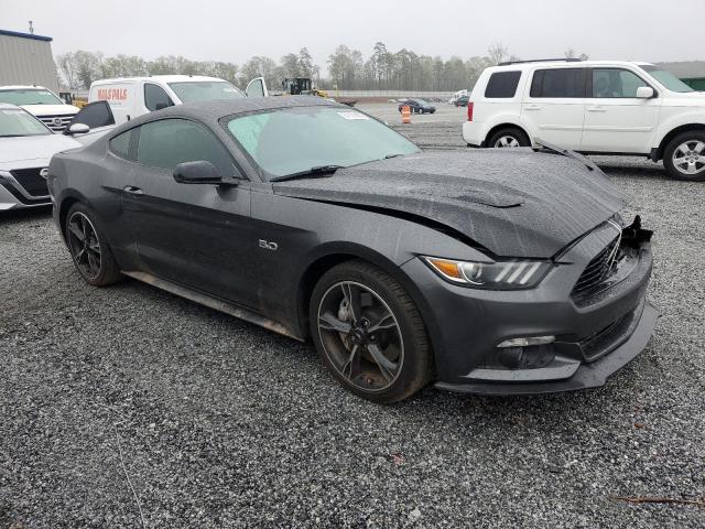 Coupet FORD MUSTANG 2017 Szary