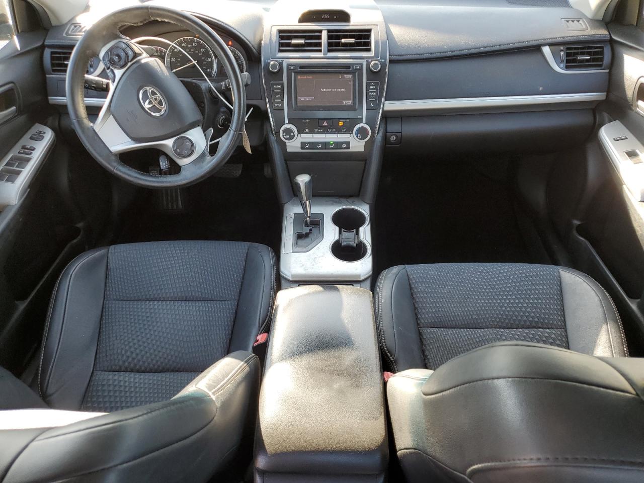 2014 Toyota Camry - Image 8