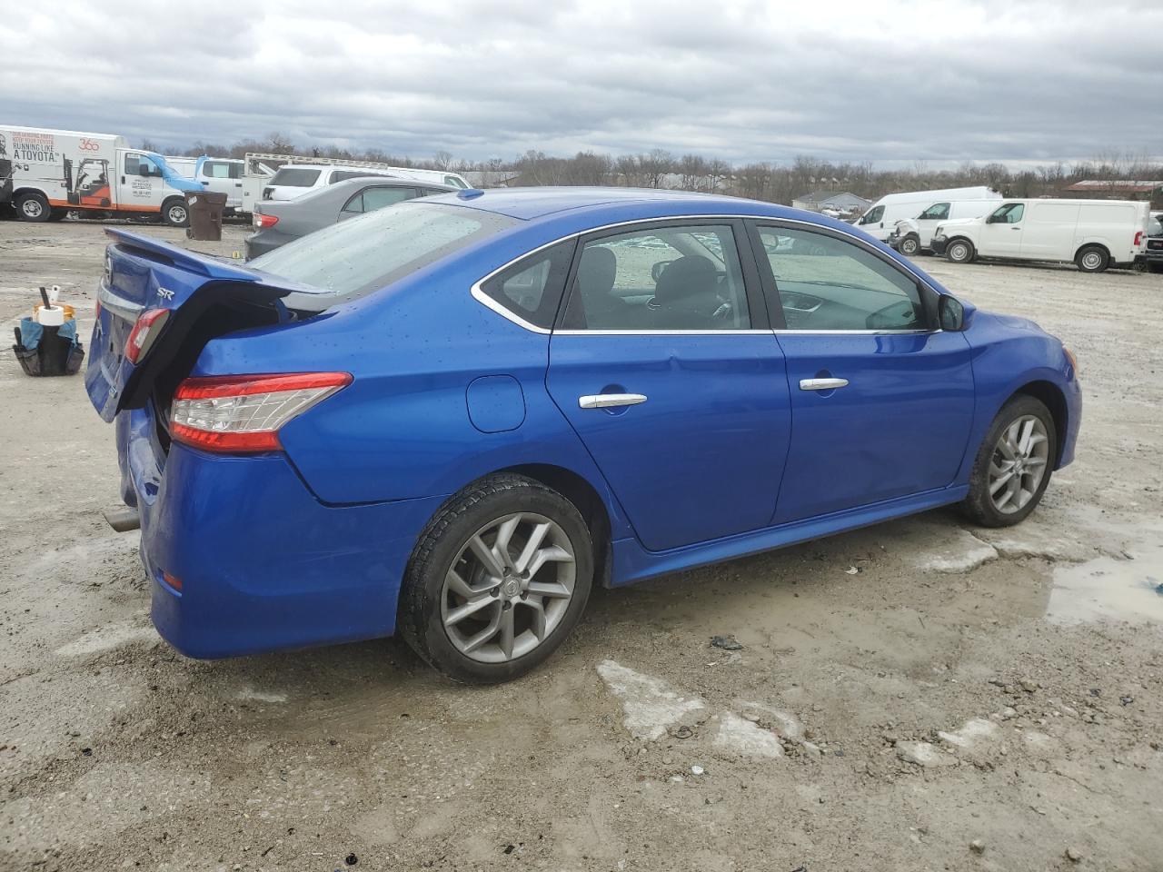 2014 Nissan Sentra - Image 3
