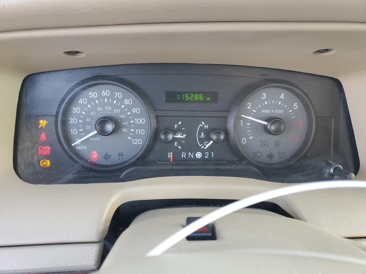 2008 Mercury Grand Marquis - Image 9