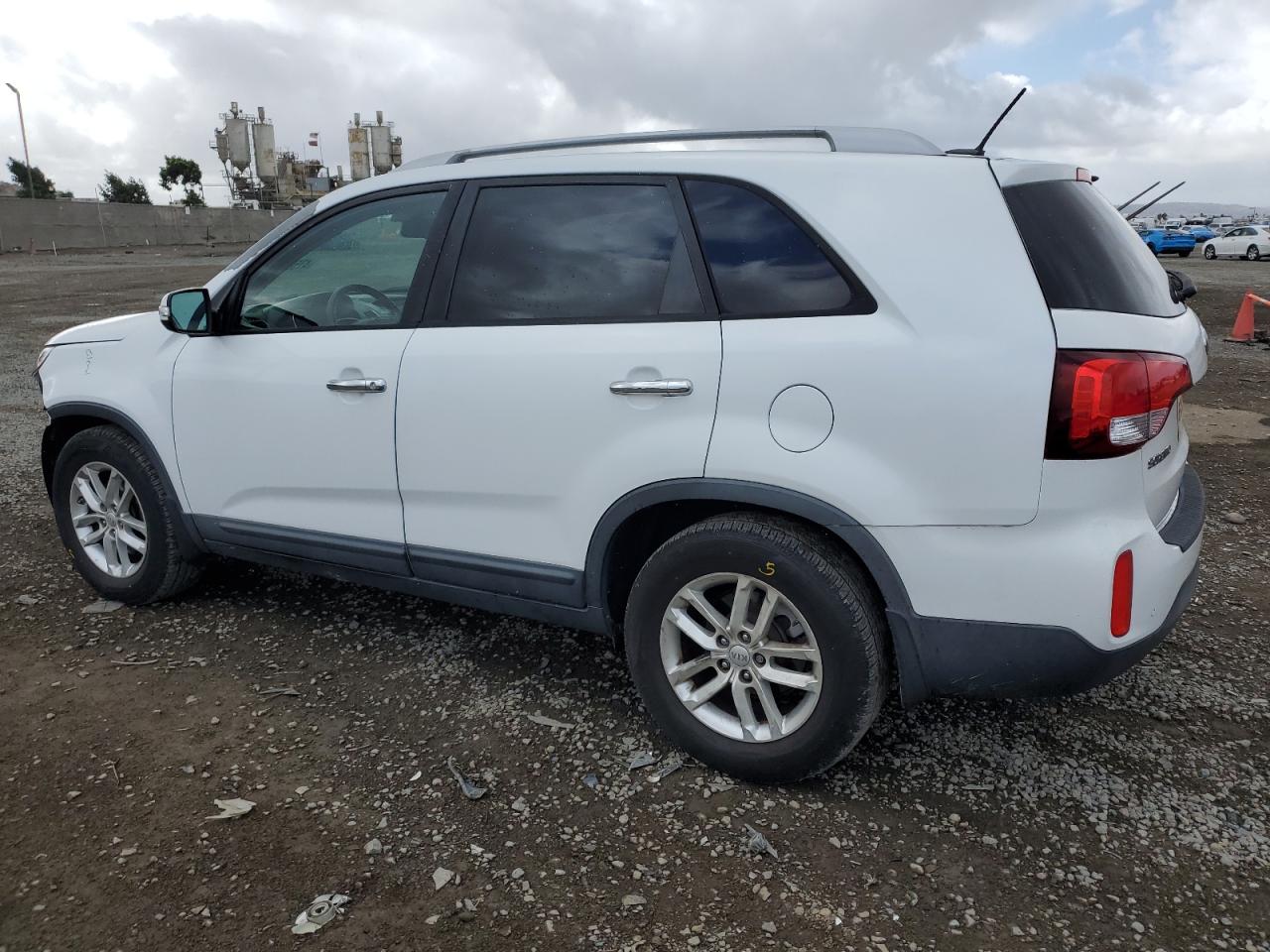 2014 Kia Sorento - Image 2