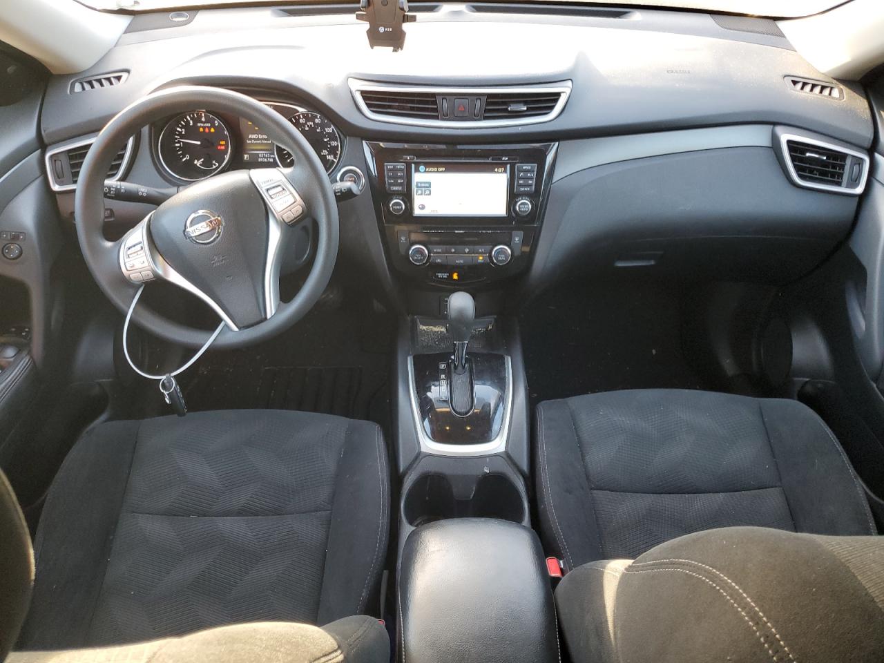 2015 Nissan Rogue - Image 8