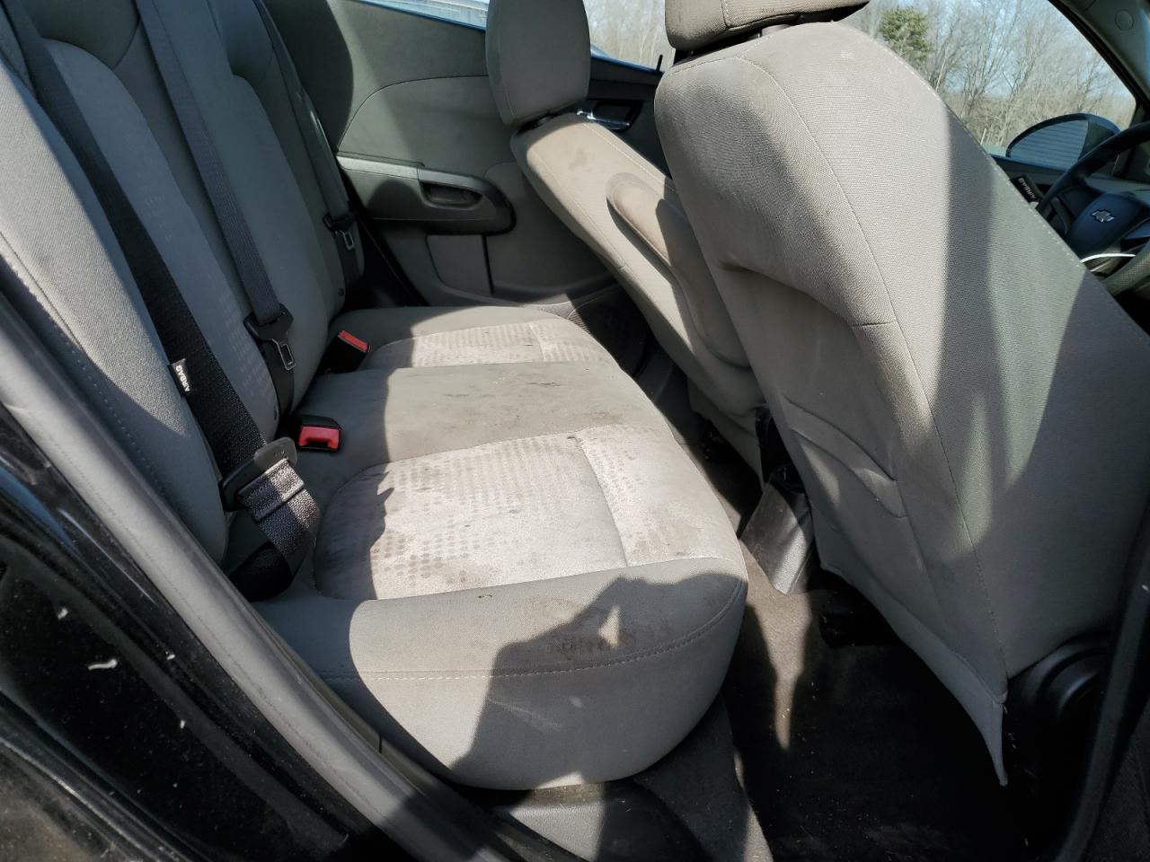 2012 Chevrolet Sonic - Image 10