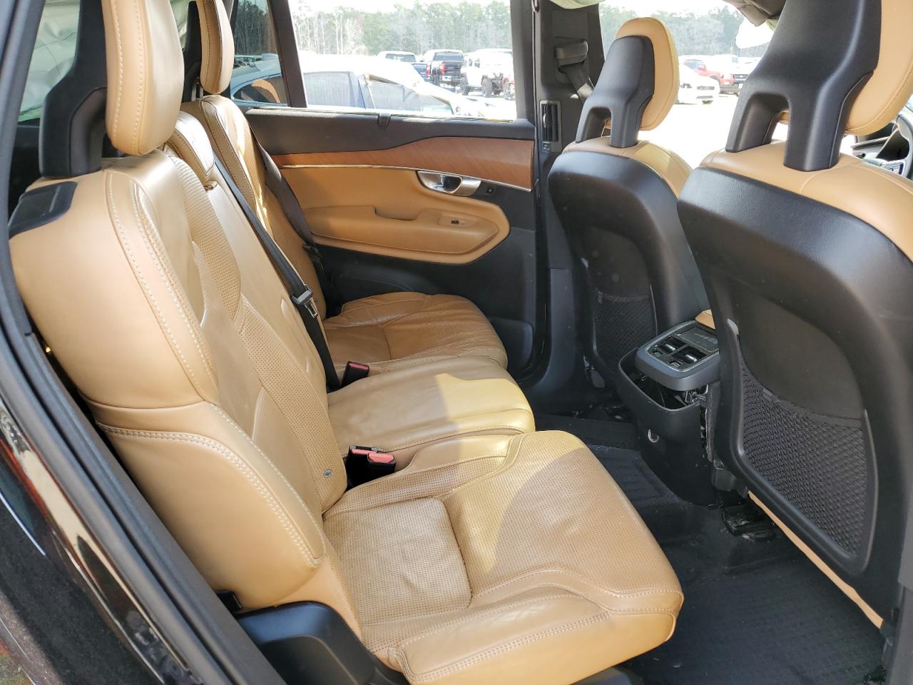 2018 Volvo XC90 - Image 12