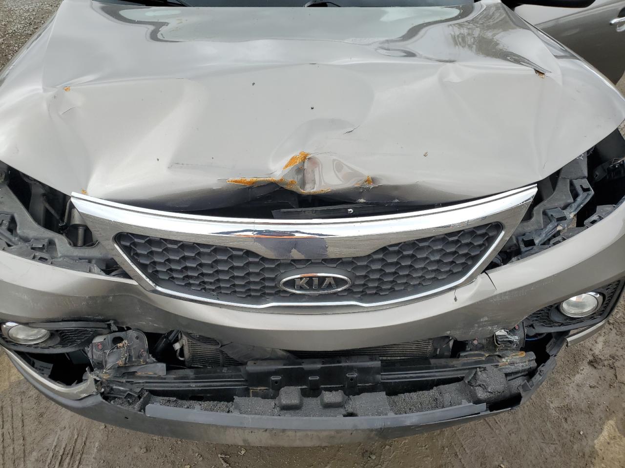 2011 Kia Sorento - Image 12