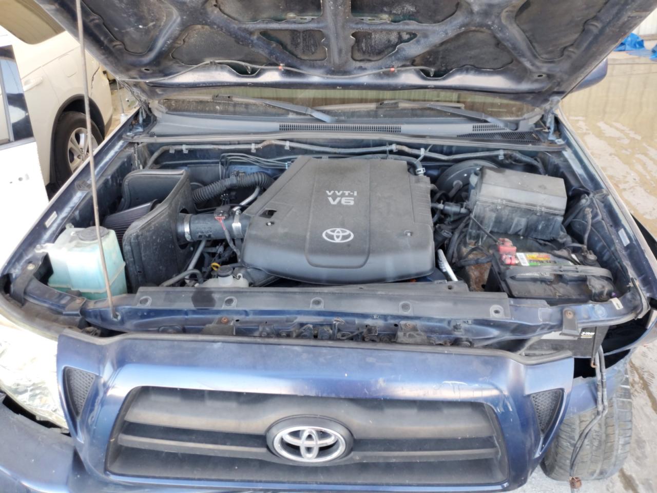 2005 Toyota Tacoma - Image 11