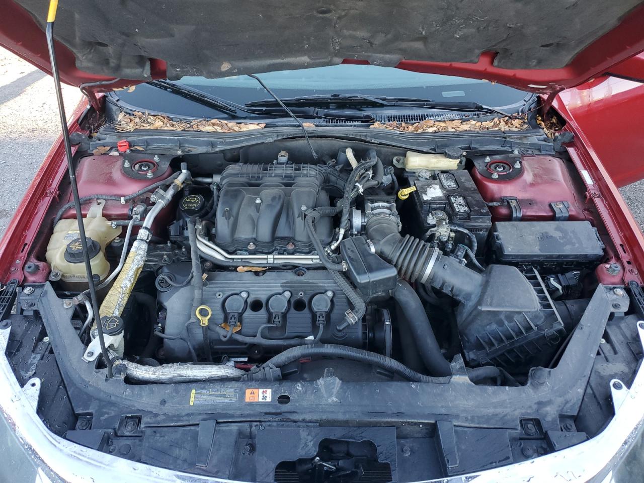 2010 Ford Fusion - Image 11