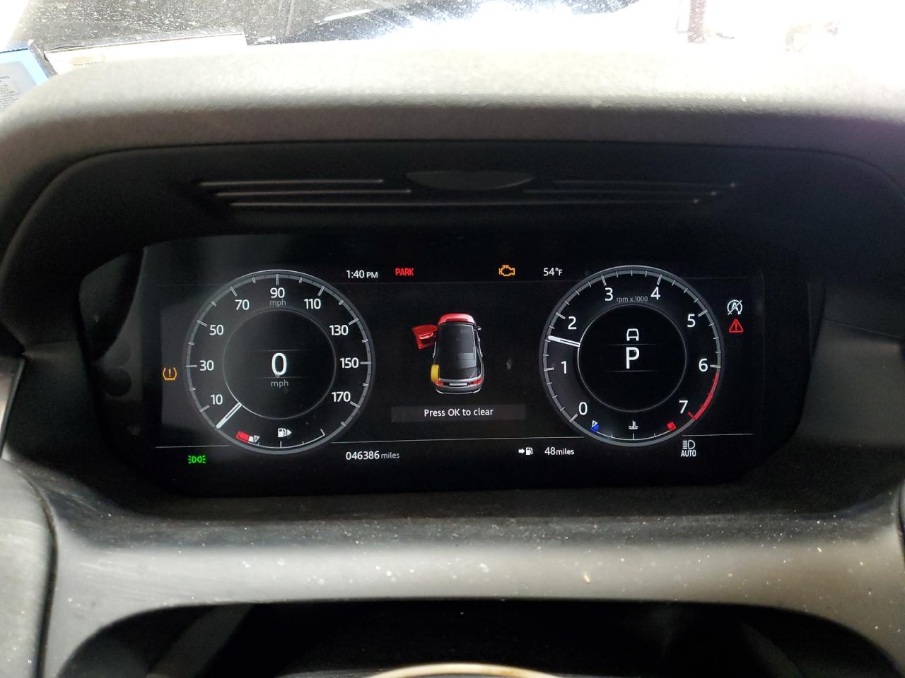 2020 Land Rover Discovery - Image 9