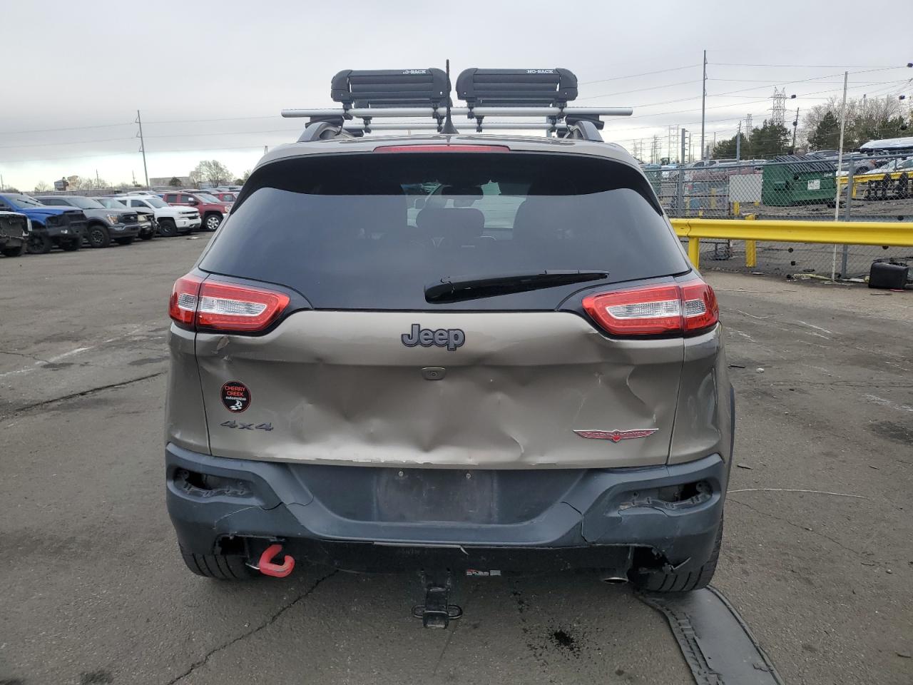 2017 Jeep Cherokee - Image 6